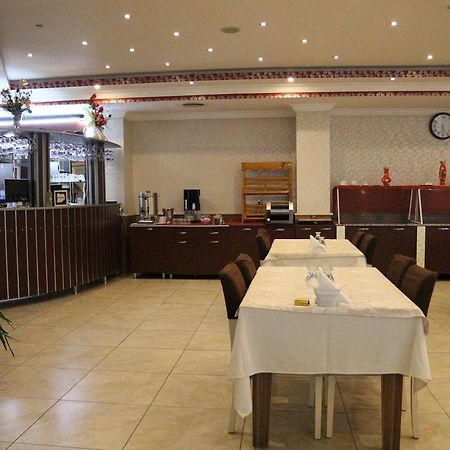 Metropolis Hotel Torbalı Kültér fotó