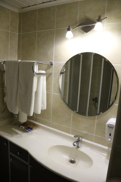 Metropolis Hotel Torbalı Kültér fotó