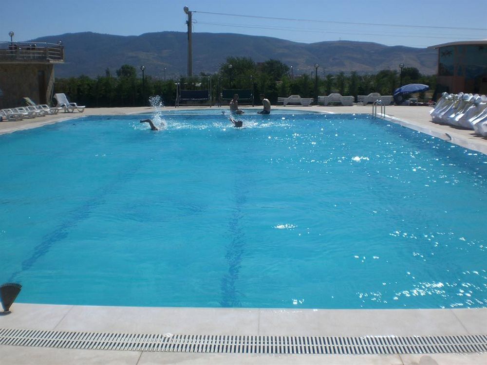 Metropolis Hotel Torbalı Kültér fotó