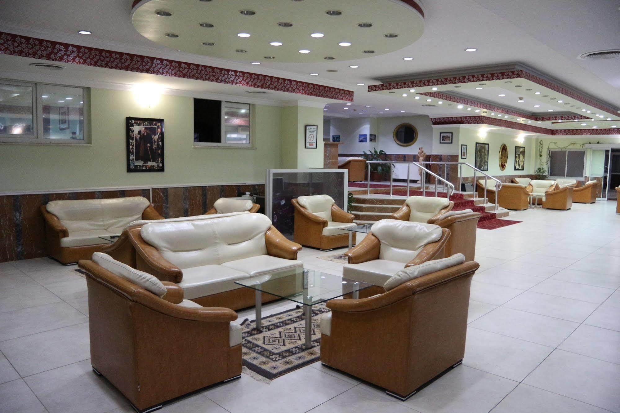 Metropolis Hotel Torbalı Kültér fotó