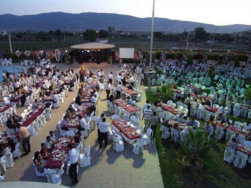 Metropolis Hotel Torbalı Kültér fotó