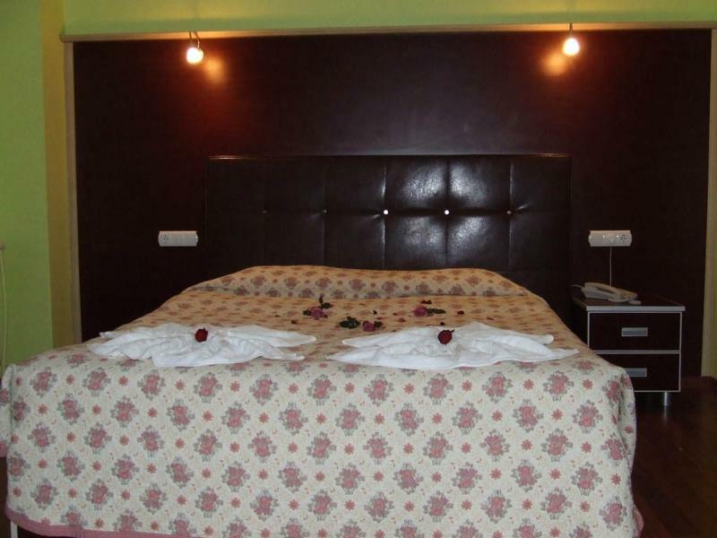 Metropolis Hotel Torbalı Kültér fotó